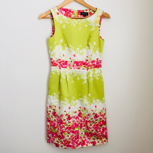 Tahari Dresses & Skirts - Tahari Arthur S Levine floral brocade sheath dress